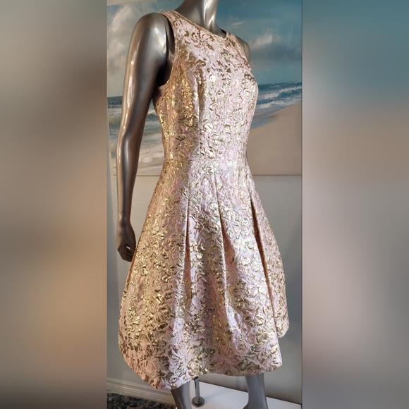 $3,890 OSCAR DE LA RENTA SILK LINED GORGEOUS PINK GOLD BROCADE RUNWAY DRESS 8 - Picture 5 of 11